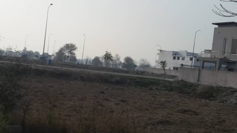 1 Kanal Plot for sale in DHA Phase 8- Z- 1, IVY Green , Lahore 2