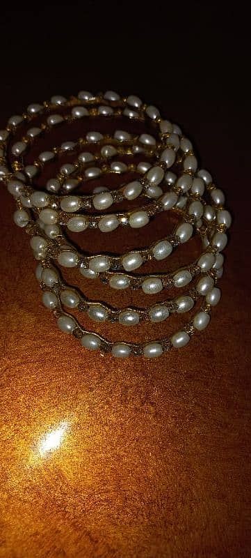 pearl bangles 3