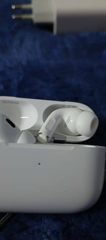 Airpods pro( 2nd Generation) 6