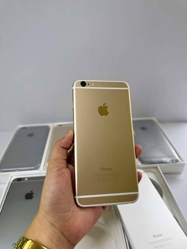 iPhone 6 plus 128 GB my WhatsApp number 03411594804 3