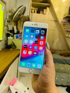 iPhone 6 plus 128 GB my WhatsApp number 03411594804