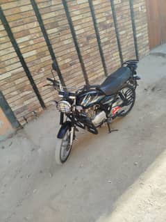 Suzuki GS 150 SE 2020