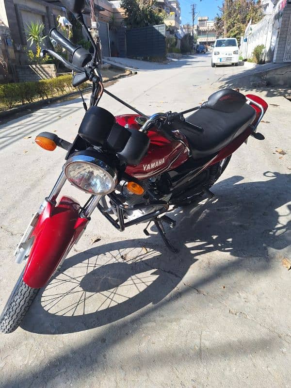 Yamaha YB 125Z 6