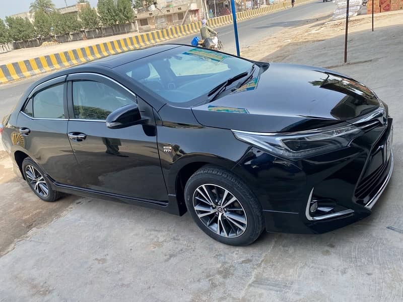 Toyota Altis Grande 2021 1