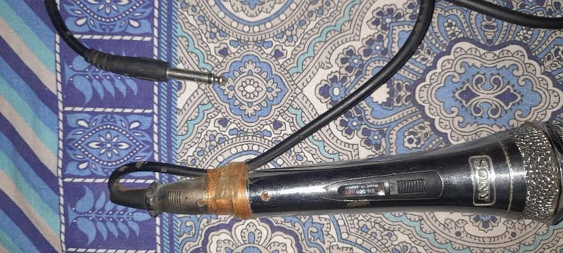 Sony original mic made in japan   Daraz wala local mice nahi h. 6