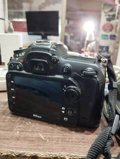 D7100