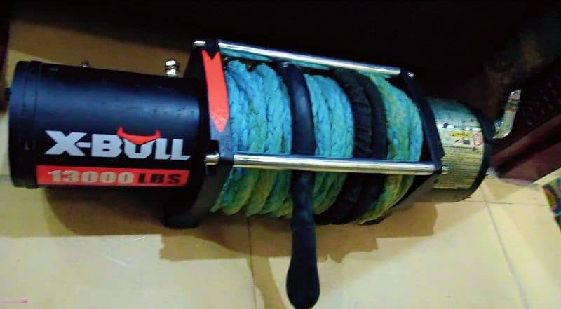 XBULL 13000lb very  powerful Jeep winch 1