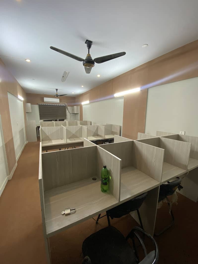 *FURNISHED OFFICE AVAILABLE FOR RENT* ( 24 CUBICAL'S ) JUST OPPOSITE TO Baitulmukkaram MASJID 1