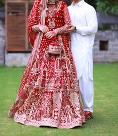 Bridal dress with jewlery