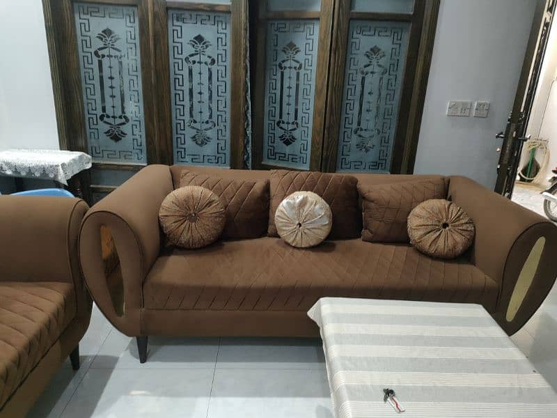 Sofa bilkul new condition mei hein 0