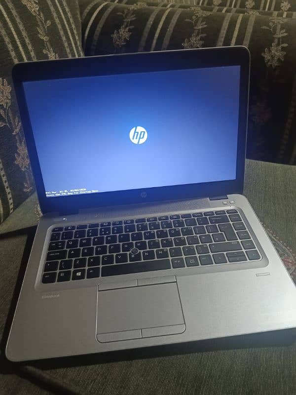 Hp Core i5 7th generation laptop 10/10 like new 4