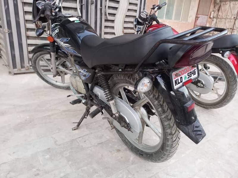 Suzuki GS 150 SE 2018 1