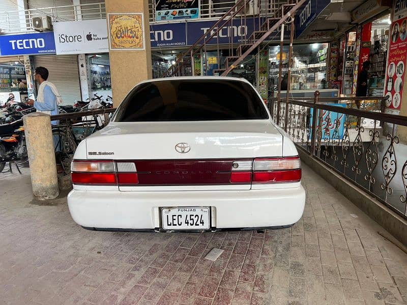 Toyota Corolla indus 1994 3