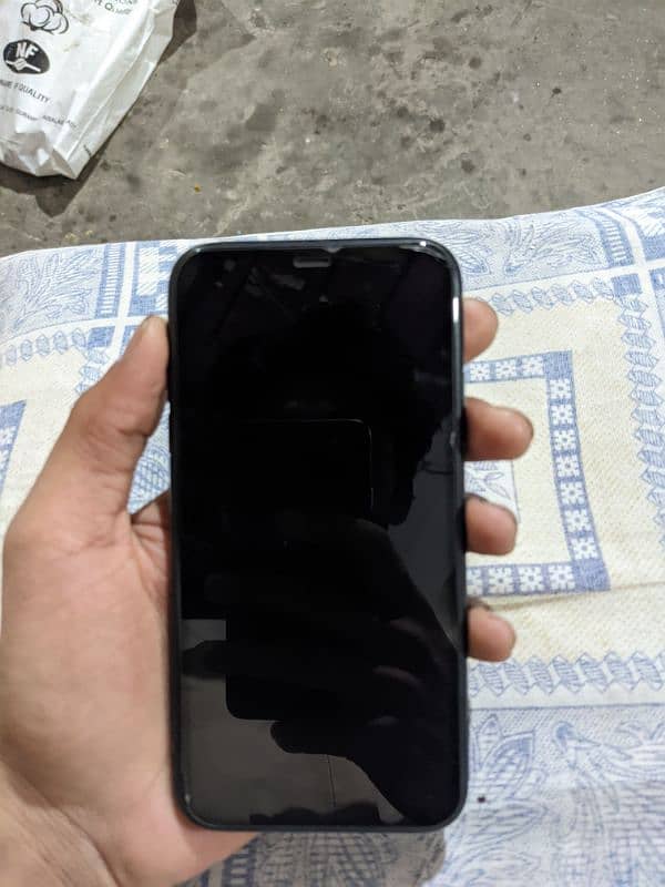 Iphone XR (non pta) 3