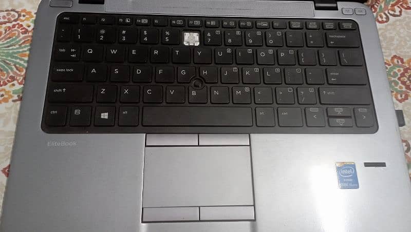 sale laptop 4