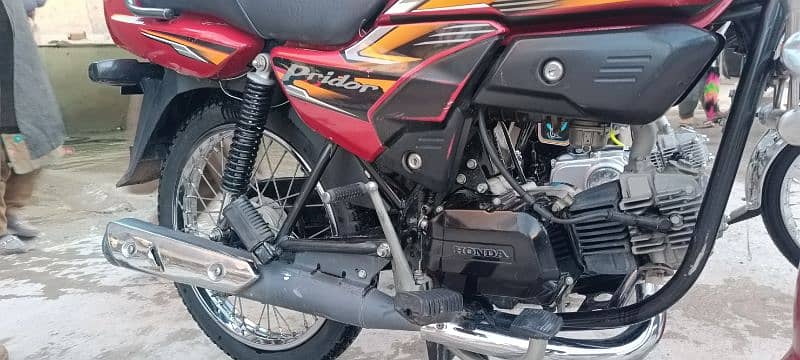 honda pridor 100cc good condition all punjab number biometric 3