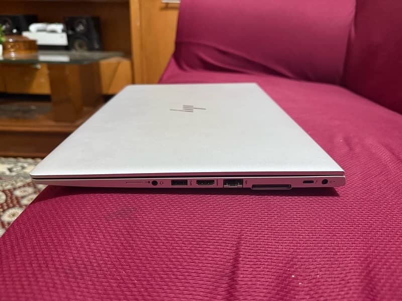 hp elitebook 850 g5 I7 8th generation 4