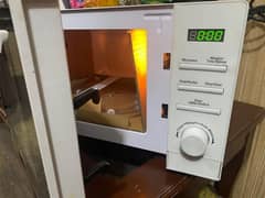 Homage Microwave Oven HDSO-2018W