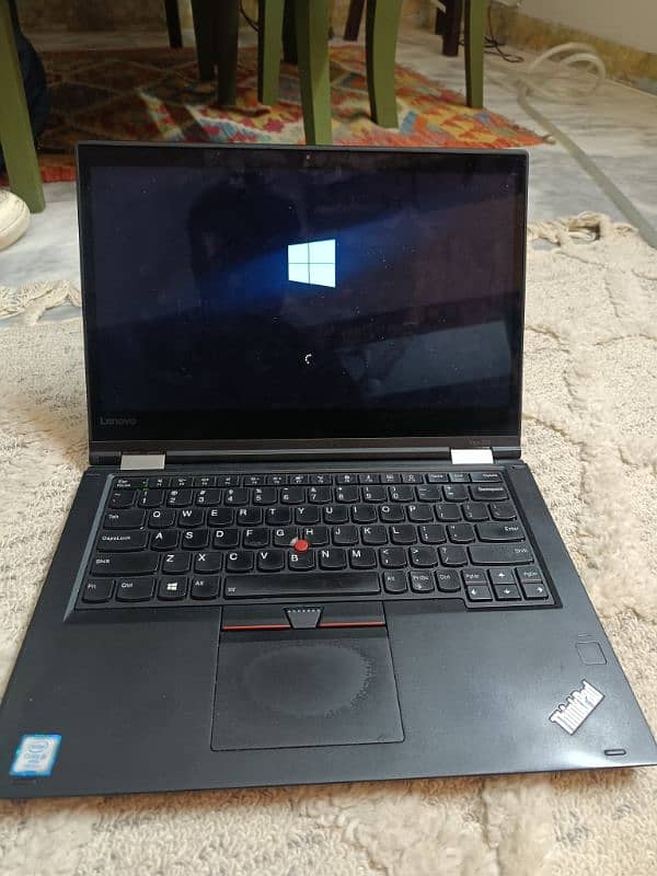 Lenovo Yoga X370 5