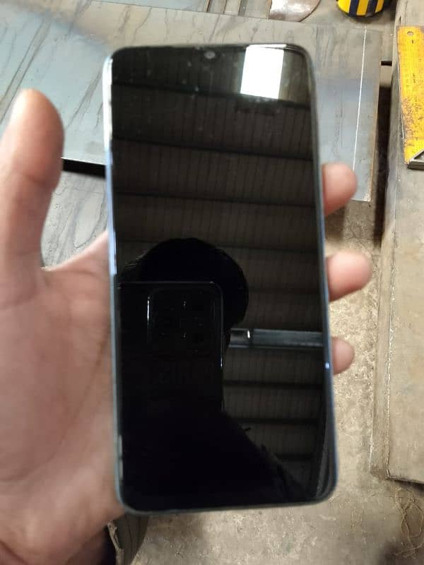 Infinix Hot 30 i 8/128 4