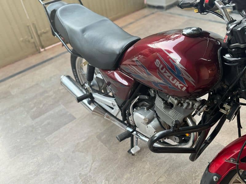 suzuki gs 150se for sale 2