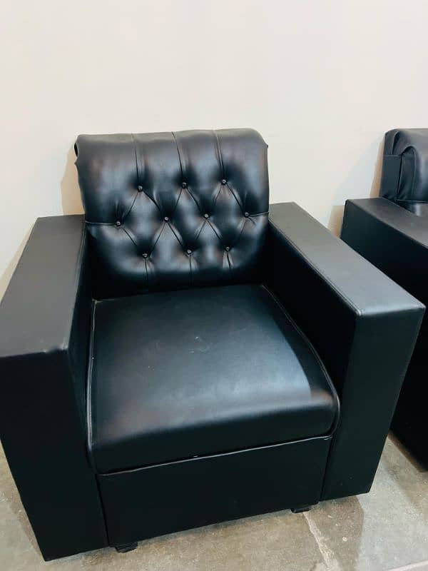 5 Seater Leather Sofa 2