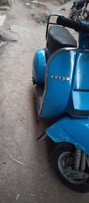 vespa p150s 4