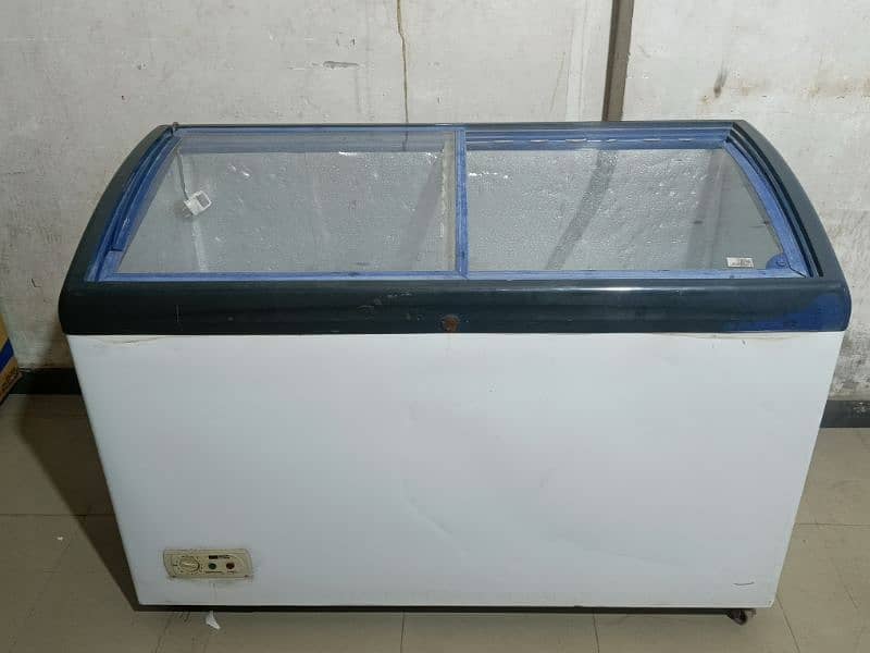 R-134A  Ice cream freezer 0