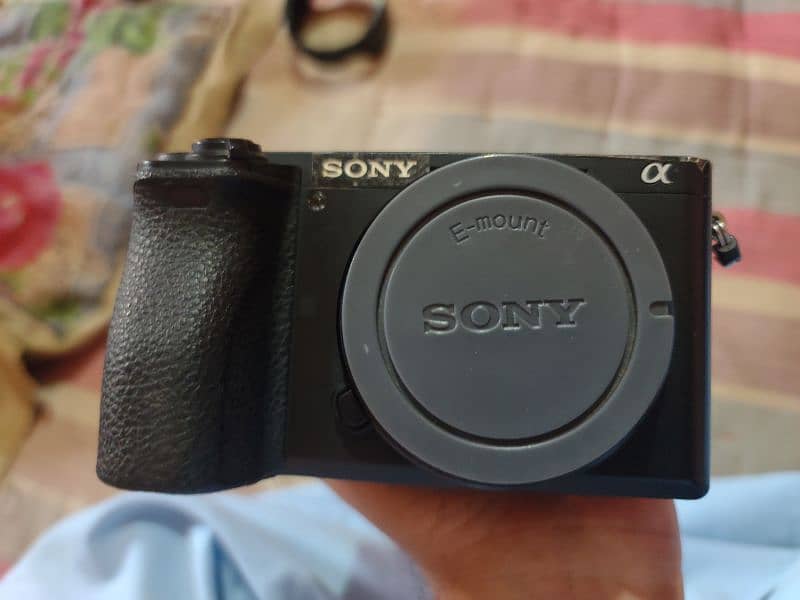 SONY 6500 NEAT AND CLEAN 18