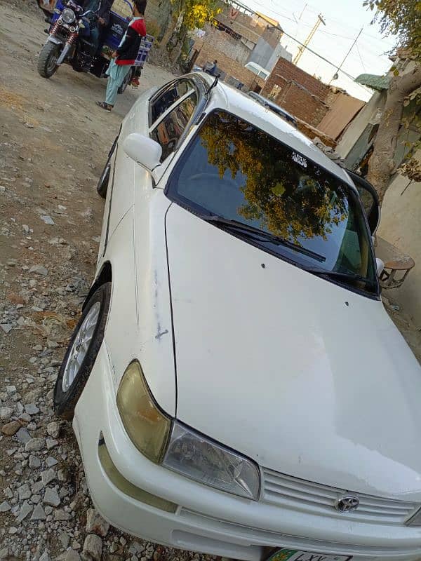 Toyota Corolla XE 2001 3