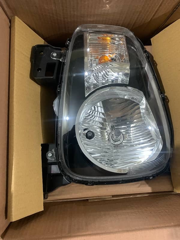 original head lights. suzuki Alto 660cc 1