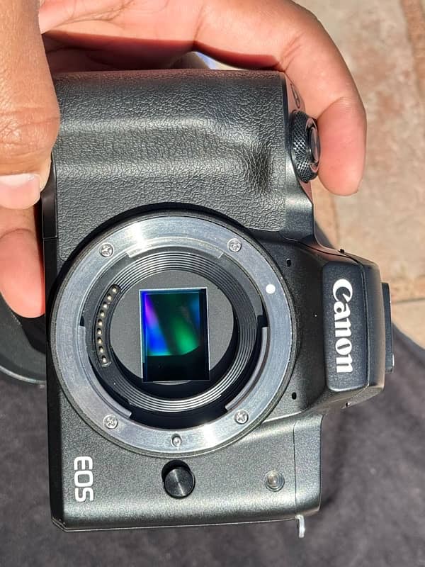 Canon M50 1