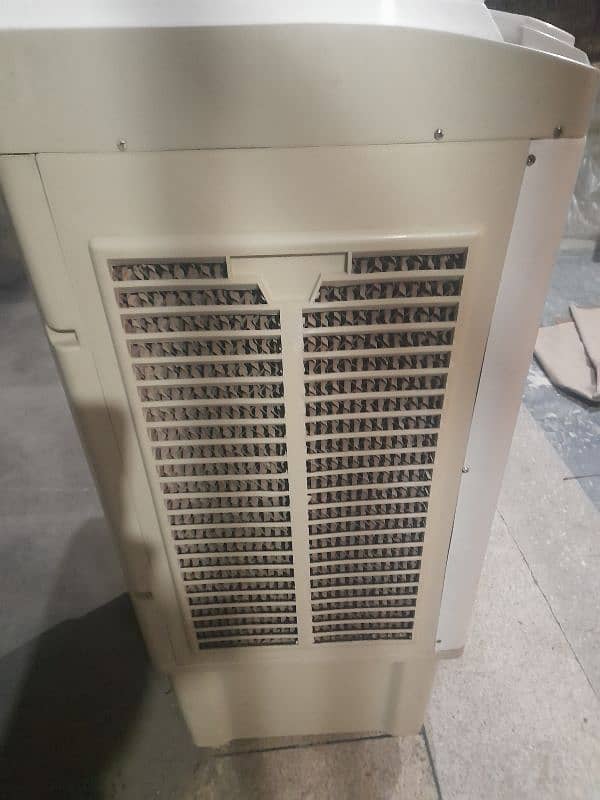 sonex air cooler like brand new not a single fault box also available 4