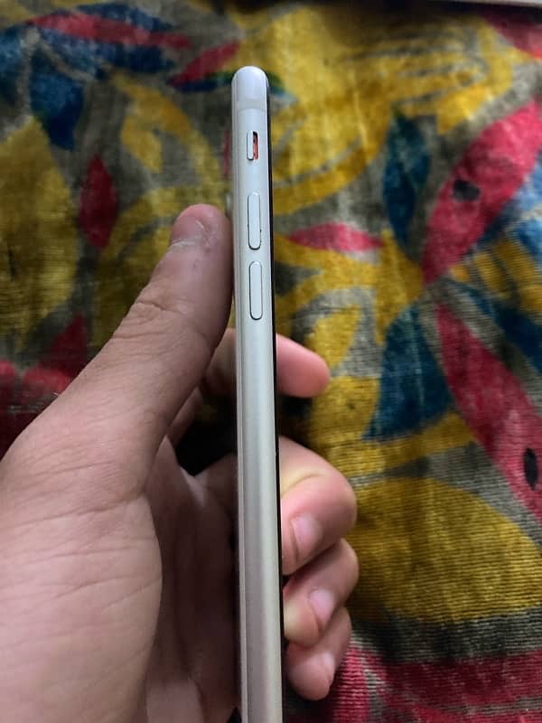 Iphone Se 2020 PTA 1