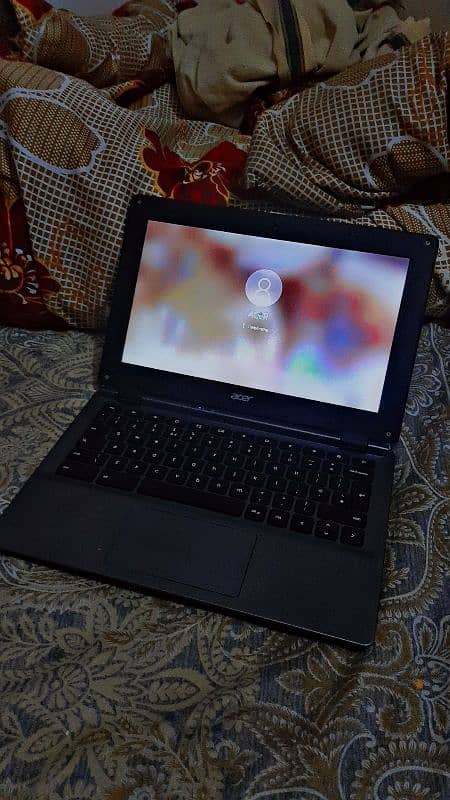 Acer C730 1