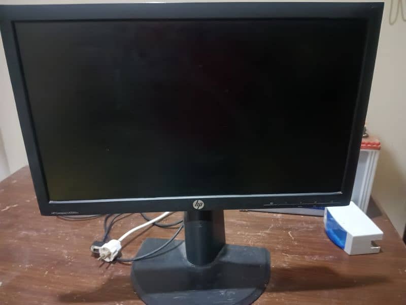 intel core i5 2nd generation and led monitor 5