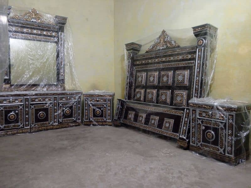 solid heavy complete bed set furniture for sale in Lahore 1