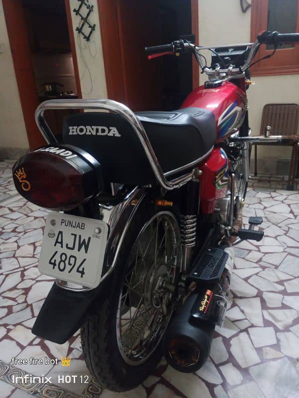 Honda 125 brand new 10/10 1