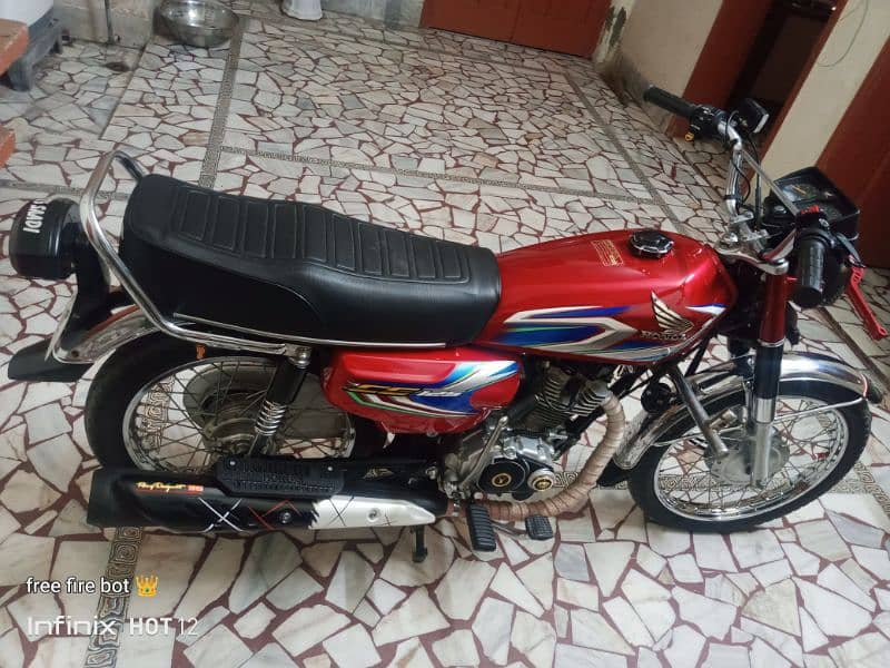 Honda 125 brand new 10/10 2