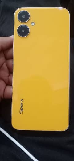 Sparx new 7 ultra 8 gb/128 gb