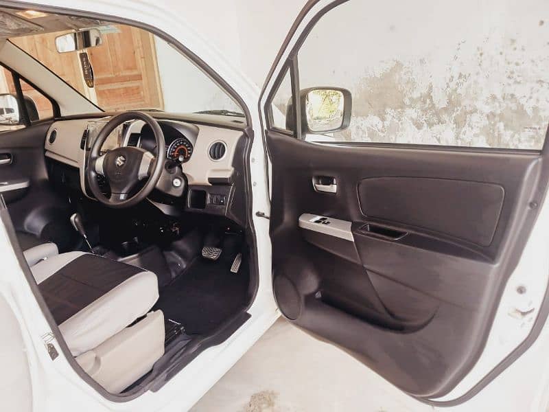 Suzuki Wagon R 2022 11