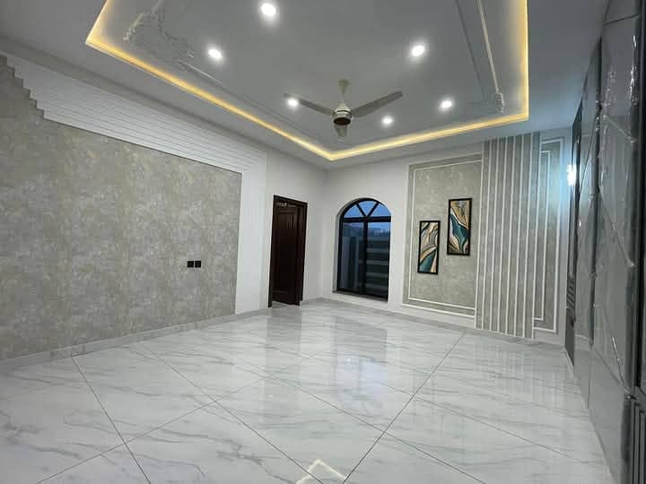 beautiful brand new house for rent in state life 10