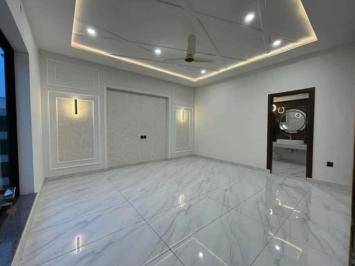 beautiful brand new house for rent in state life 16