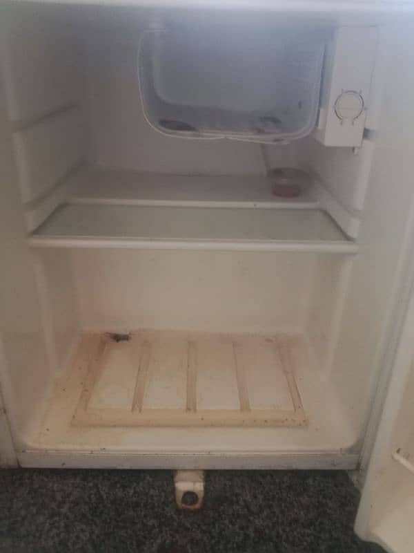 mini fridge for sale 1