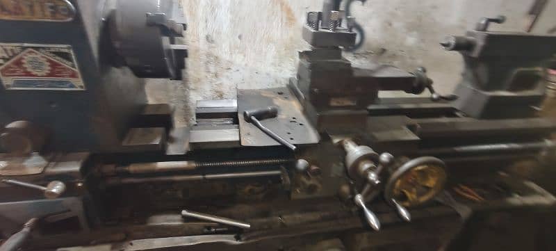 LATHE MACHINE 1