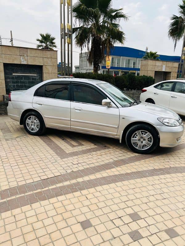 Honda Civic EXi 2004/2005 Golden Number LZD 96 Lush Condition 3