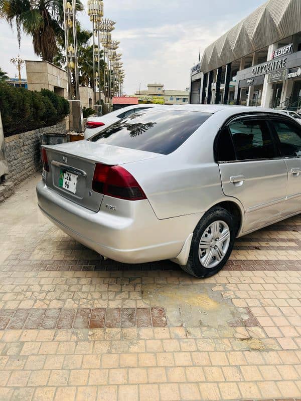 Honda Civic EXi 2004/2005 Golden Number LZD 96 Lush Condition 4