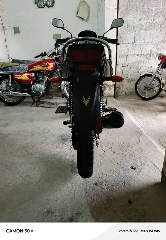 yahama ybr g full modified zero condition sports tyre imataled 2