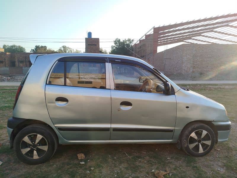 Hyundai Santro Club 2005 3