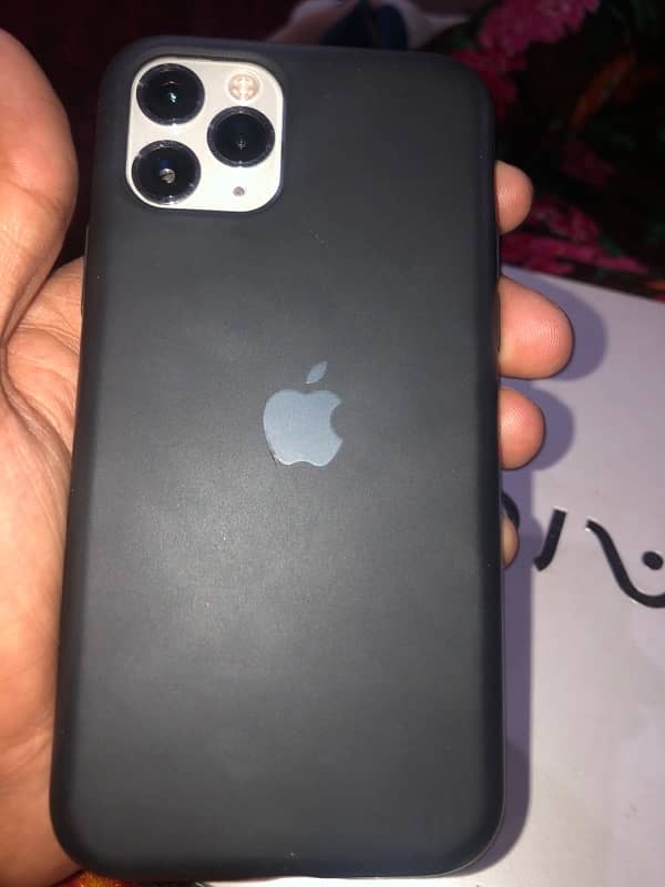 IPhone 11 Pro 1